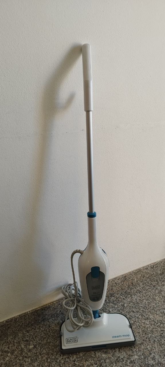 Steam mop 10 em 1 usada na rotina de limpeza